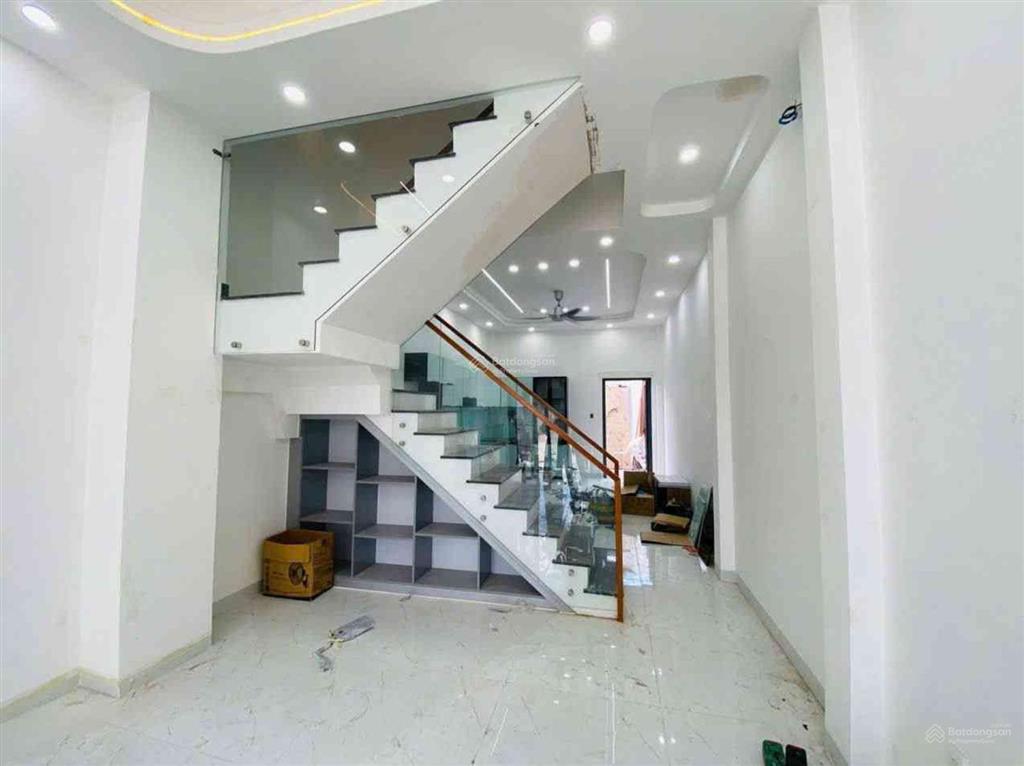 Nhà mới xây  đình phong phú  hxh  5 tầng  76m²  8,59 tỷ  0937 099 ***