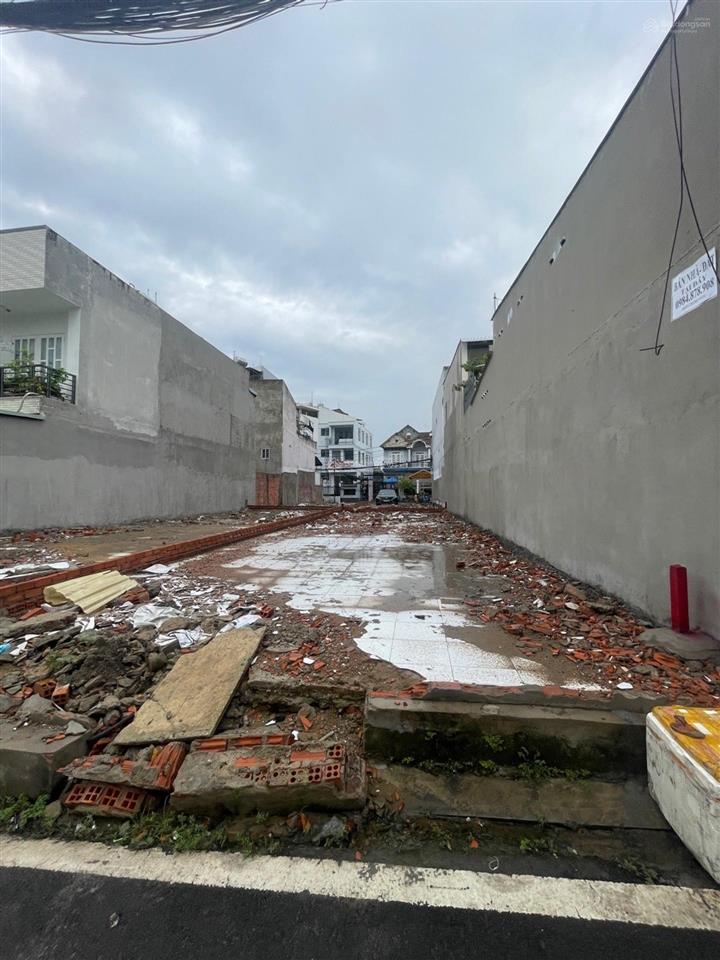 Nhà nền thổ  đình phong phú  hẻm tải 108m²  giá 8,2 tỷ  0937 099 ***