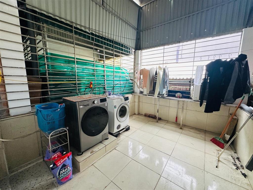 Siêu phẩm lĩnh nam  4 tầng  5 ngủ  ô tô đỗ cửa  tặng full nội thất