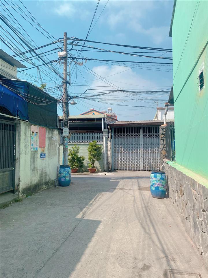 Cô chú lớn tuổi gửi nhà ở tam phú thủ đức 121m2 hẻm ô tô gần tô ngọc vân phạm văn đồng