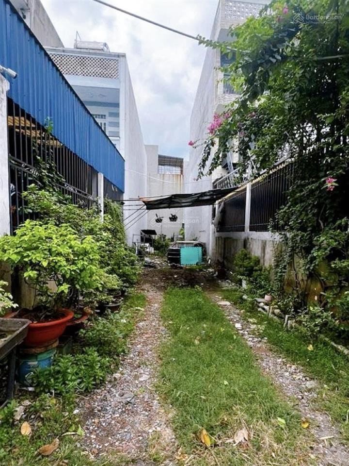 Đất quốc lộ 13 hiệp bình thủ đức diện tích lớn giá tốt hẻm xe hơi sổ riêng