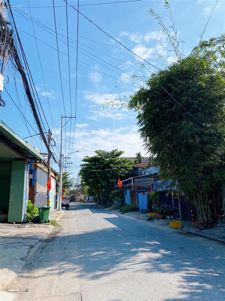 Đất quốc lộ 13 hiệp bình thủ đức diện tích lớn giá tốt hẻm xe hơi sổ riêng