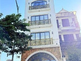 Bán nhà mặt phố dại la trung tâm xầm uất