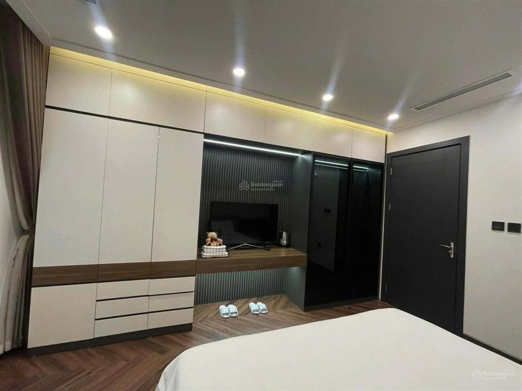Bán nhà riêng đẹp tại bạch mai, 11,95 tỷ, 30m2, 3pn, 4wc, nhiều tiện ích