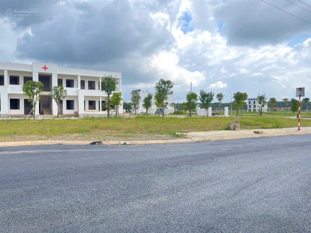 Bán đất đô thị mặt tiền đt 741, ngay vsip bình dương, giá 960tr. kdc đông đúc, sổ sẵn, hỗ trợ vay