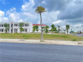 Bán đất khu đô thị mặt tiền đt 741, 960 triệu, 80 m2, gần khu công nghiệp visip2