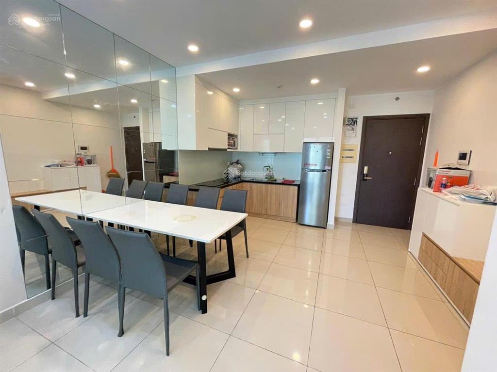 Chính chủ cần bán gấp căn hộ charmington quận 10 dt 72m2 2pn 2wc giá 2 tỷ 260 nội thất đầy đủ