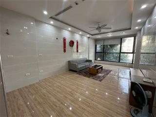 Liền kề ngô thì nhậm 7 tầng thông sàn thang máy