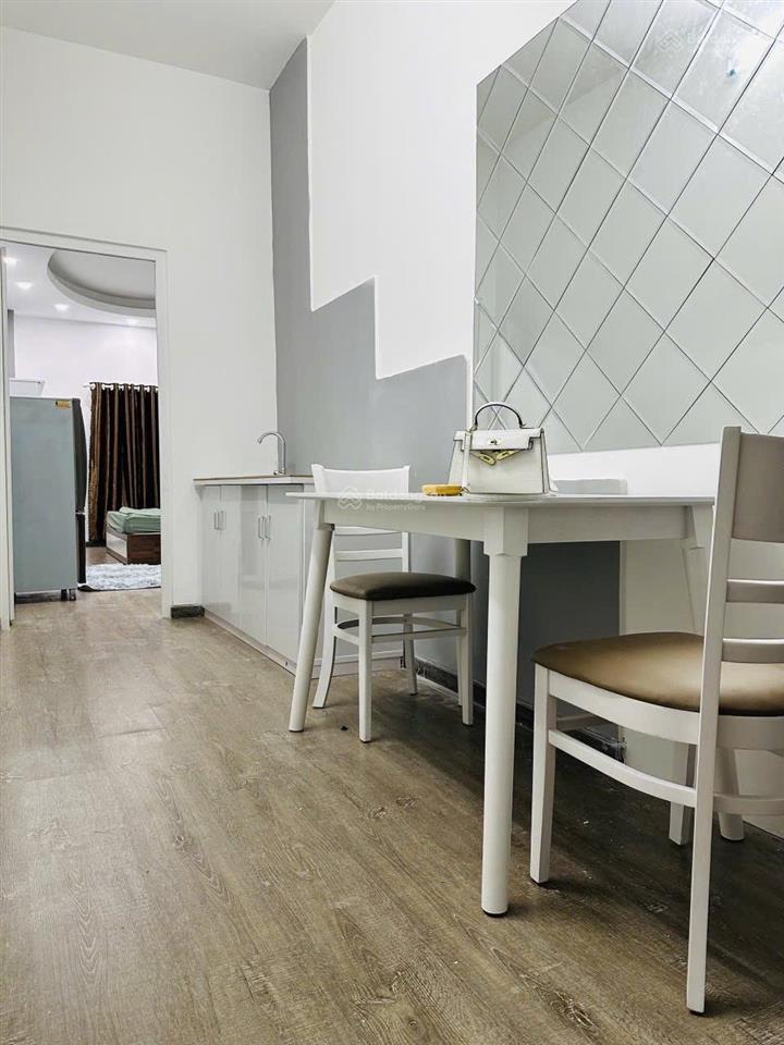 Bán nhà chỉ 7.2 tỷ trung tâm quận 1, lê thị riêng khu sầm uất