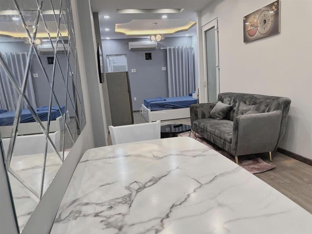 Bán nhà chỉ 7.2 tỷ trung tâm quận 1, lê thị riêng khu sầm uất