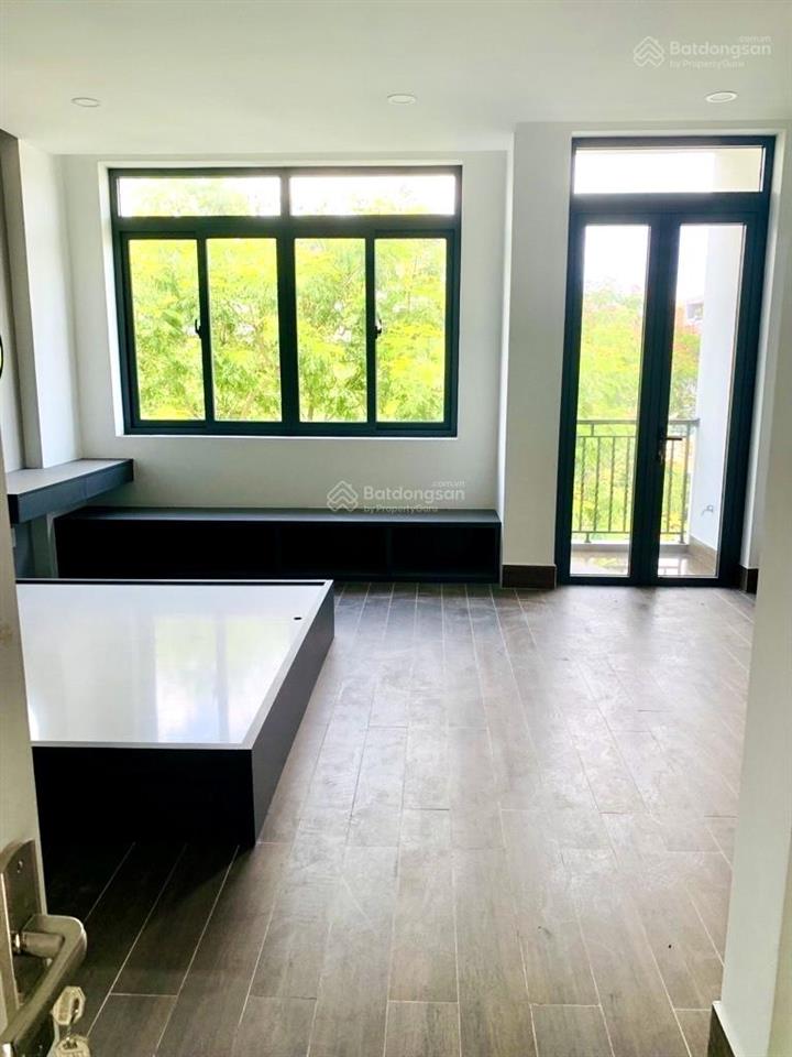 Bán nhà quận 8, đường số 12 m, lê bôi, 4 tầng, 100 m2, chỉ 8.5 tỷ