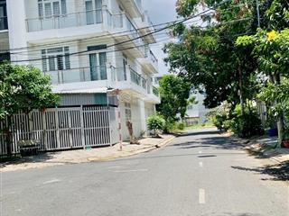 Bán nhà quận 8, đường số 12 m, lê bôi, 4 tầng, 100 m2, chỉ 8.5 tỷ