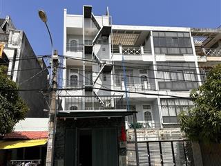 Phòng ban công rộng, tiện ích xung quanh đầy đủ, ngay bến xe quận 8, 2.5 triệu/ tháng.