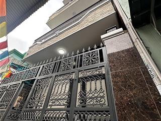 Nhà nguyên căn cao lỗ, quận 8, 4 tầng 5pn 5wc , mới, đẹp dtsd 170m2 , thuận tiện kinh doanh, 16 tr
