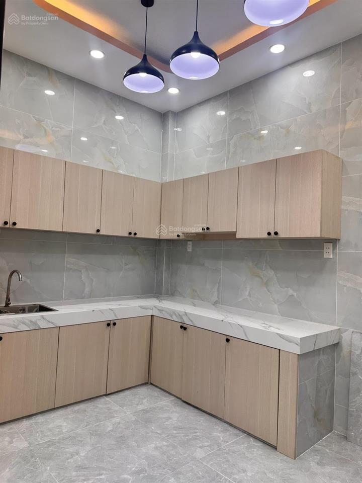Bán nhà cao lỗ, cách parcmall 500m, 4 tầng, 5pn, 5wc, dtsd 170m², nhỉnh 6t