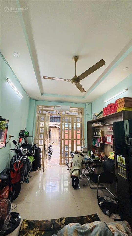 Bán gấp nhà mặt tiền đặng thúc liêng sát phạm hùng p4 q8 cũ  51m2  8,99 tỷ