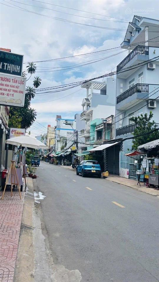 Bán gấp nhà mặt tiền đặng thúc liêng sát phạm hùng p4 q8 cũ  51m2  8,99 tỷ