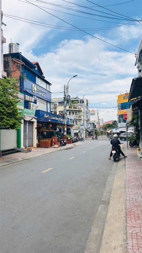 Bán gấp nhà mặt tiền đặng thúc liêng sát phạm hùng p4 q8 cũ  51m2  8,99 tỷ