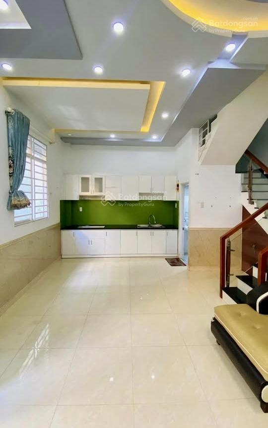 Giảm sốc 300tr, nhà mới nguyễn nhược thi q8 35m 2 tầng sổ mới hoàn công 4.2 tỷ