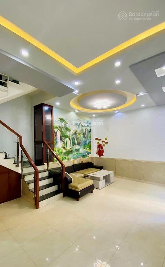 Giảm sốc 300tr, nhà mới nguyễn nhược thi q8 35m 2 tầng sổ mới hoàn công 4.2 tỷ