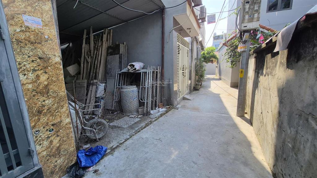 Bán đất thổ cư lai xá hoài đức  51m2 gần đường 32