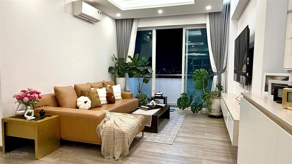 Cho thuê căn hộ 3pn, 2wc, 118m2 tại grand view, 25 triệu, tân phong, q7, tp.hcm