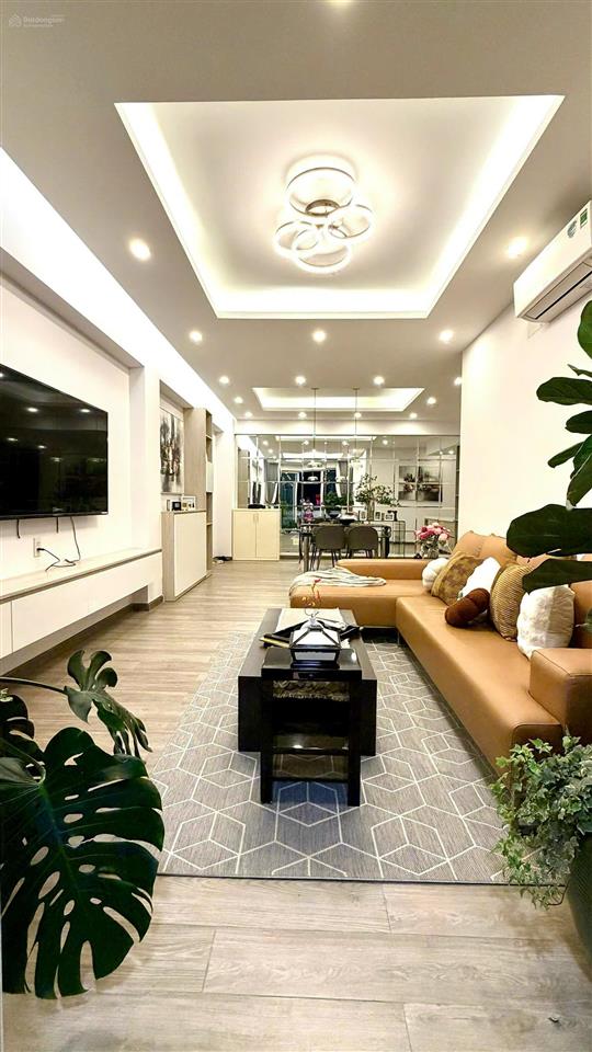 Cho thuê căn hộ 3pn, 2wc, 118m2 tại grand view, 25 triệu, tân phong, q7, tp.hcm