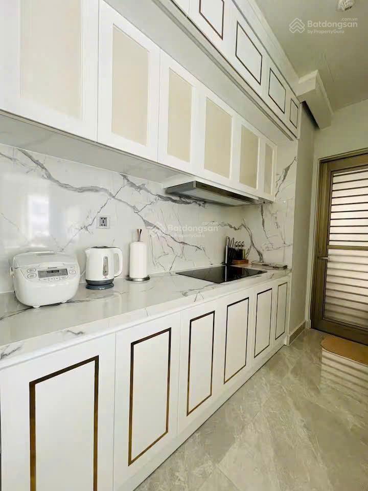 Cho thuê midtown phú mỹ hưng 2pn 90m chỉ 25 triệu/tháng  0888 597 *** (em chiến chuyên pmh)