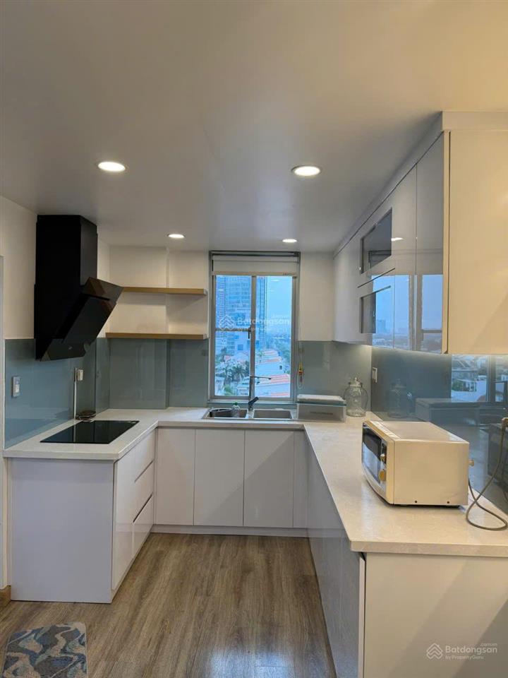 Chỉ 40 triệu/tháng căn hộ mỹ khánh 3 phòng ngủ rộng 195m², view đẹp, đáng thuê nhất phú mỹ hưng