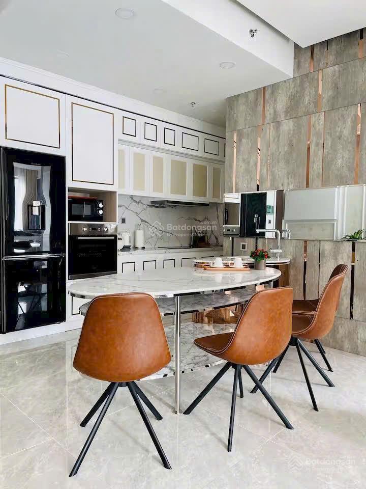 Midtown phú mỹ hưng chỉ 29 triệu/tháng, 2pn 82m² hàng thật 100%