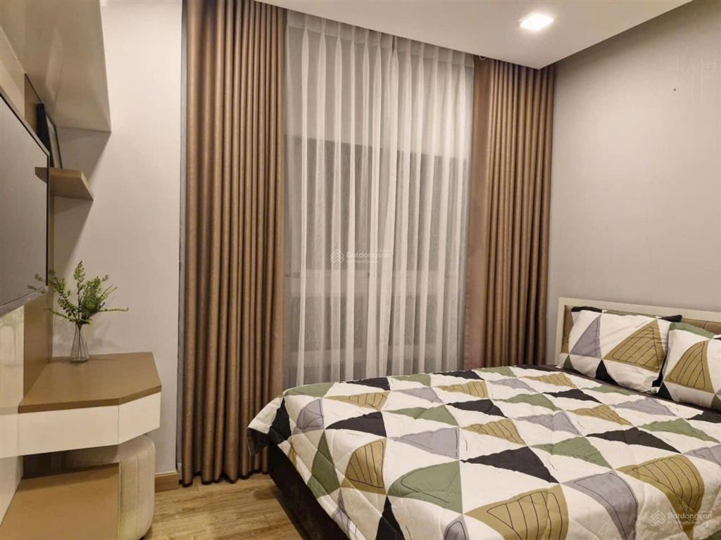 Hiếm! happy valley 3pn 135m2 có ô xe hầm full nt cao cấp, giá thuê 35tr/th  0888 597 *** e chiến