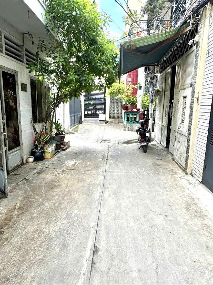 Bán nhà 2 tầng 45m2 tân kỳ tân quý tân sơn nhì tân phú, sát mặt tiền , chiỉ nhinh 4 tỷ
