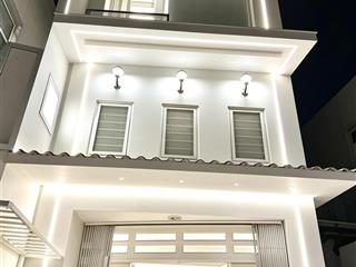 Bán nhà hxh  50m2  3 tầng  tân sơn nhì tân phú, khu trung tâm thương mại tân phú, nhỉnh 5tỷ