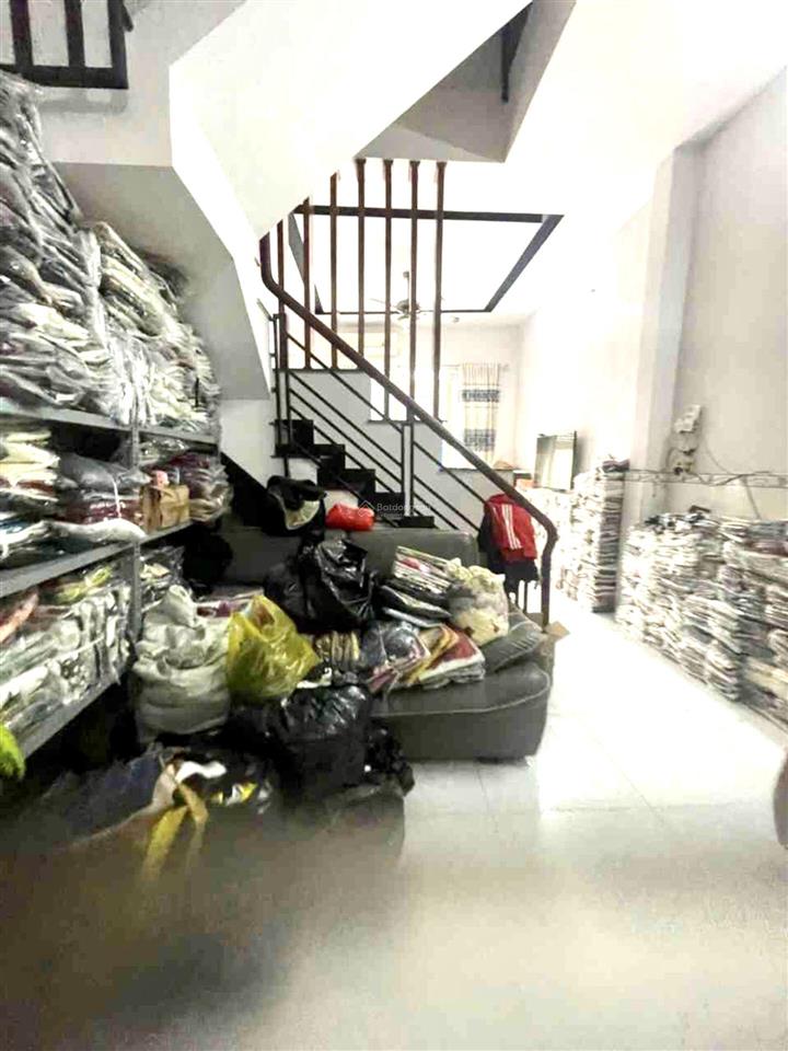 Bán gấp nhà 2 tầng 40m2 hẻm xe tải 7m ra vào, cầu xéo, gò dầu tân phú, giá tốt nhất khu vực