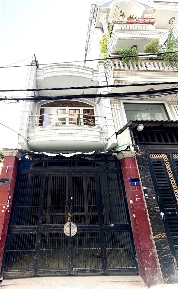Bán gấp nhà hxh 50m2, 2 tầng, xe hơi đổ cửa, nguyễn súy, tân phú, sát chợ tân hương và aeon