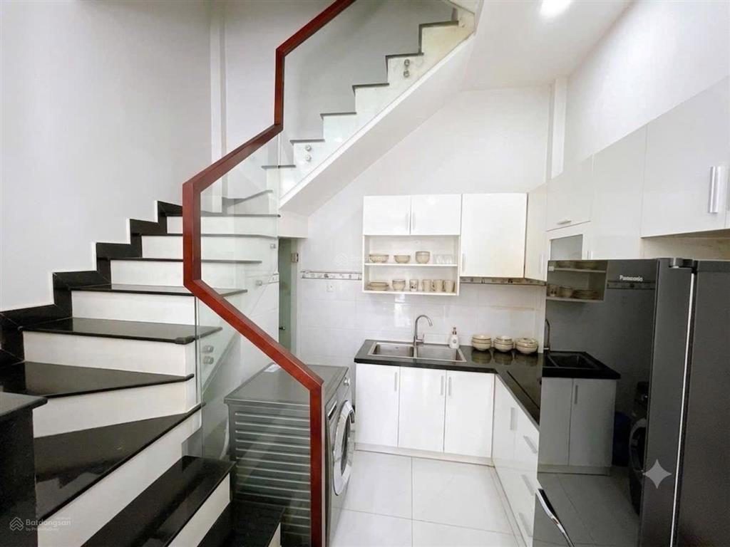 Bán nhà hẻm xe hơi  nguyễn văn săng tân sơn nhì  tân phú  30m2  3 tầng  đang cho thuê 10tr/