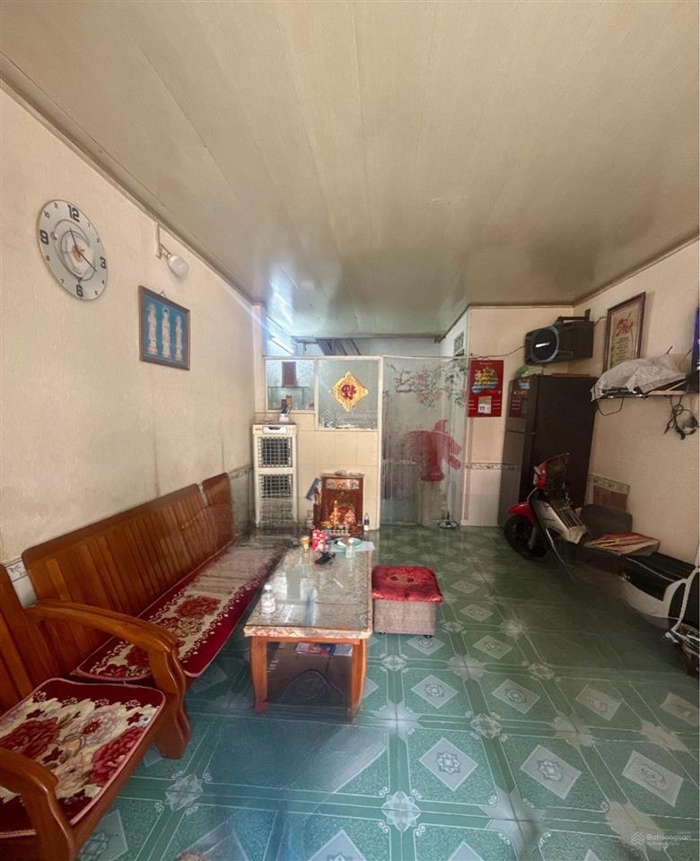 Bán nhà nhỏ đường hxh nguyễn văn săng thông tứ tung tân sơn nhì  tân phú. 35m2 chỉ 4 tỷ còn bớt