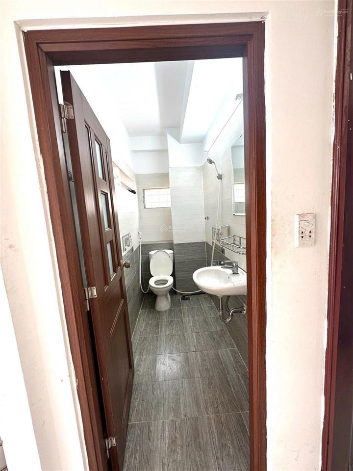 Nhà đẹp sát hxh  gần 50m2  3 tầng  chỉ nhỉnh 5tỷ  nguyễn văn săng  tân sơn nhì giáp tân bình