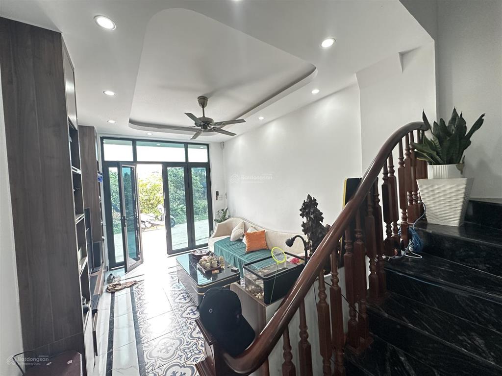 Nhà 4tx40m2(full nội thất) ôtô cách 20m,150m ql 21b gần trường tiểu học bích hoà giá 4,3 tỷ