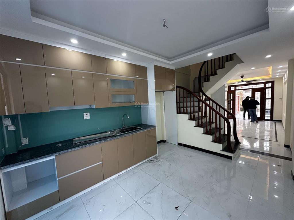 Nhà độc lập 4tx45m2 ngõ ôtô lùi cửa gần chợ 500m cầu đại thành hưng đạo giá bán trong tháng 3,75 tỷ