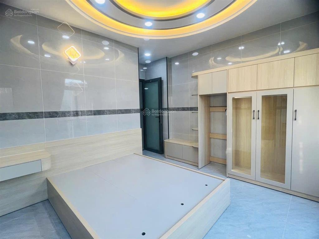Căn hộ dịch vụ  14 phòng full nội thất  xây mới 100%  quang trung  p10  5.2m x 18.5m  104.8m2