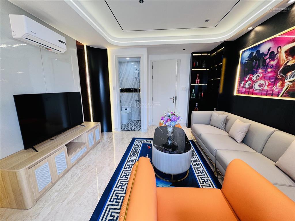 Siêu phẩm nhà phố  xây mới  hxh  sát mặt tiền  quang trung  p8  gv  68m2  5 tầng  9.99 tỷ