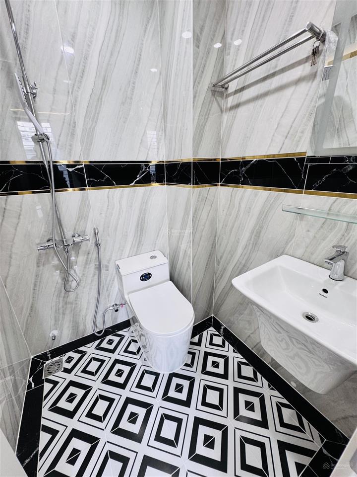 Siêu phẩm nhà phố  xây mới  hxh  sát mặt tiền  quang trung  p8  gv  68m2  5 tầng  9.99 tỷ
