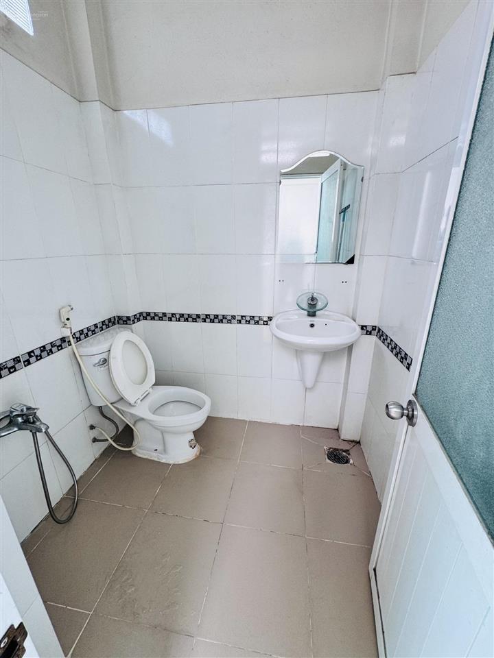 Hxh sát mặt tiền  thích quảng đức  phú nhuận  3.9m x 13m  50m2  4 tầng  5pn  chỉ 9.45 tỷ
