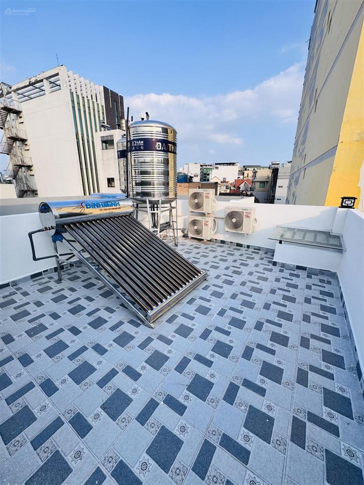 Phú nhuận  xây mới  oto vào nhà  50m2  5 tầng  5 phòng  6vs  sát mặt tiền  11.9 tỷ