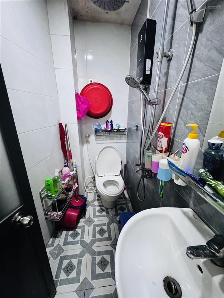 4.1 tỷ  30m2  hẻm 3.5m  sát oto  nguyễn thượng hiền  p5  bình thạnh