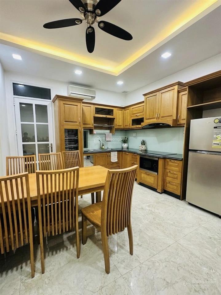 16,8 tỷ  104m2  hẻm 8m  3 tầng st  2 căn ra mặt tiền  phú nhuận  vị trí kinh doanh đỉnh