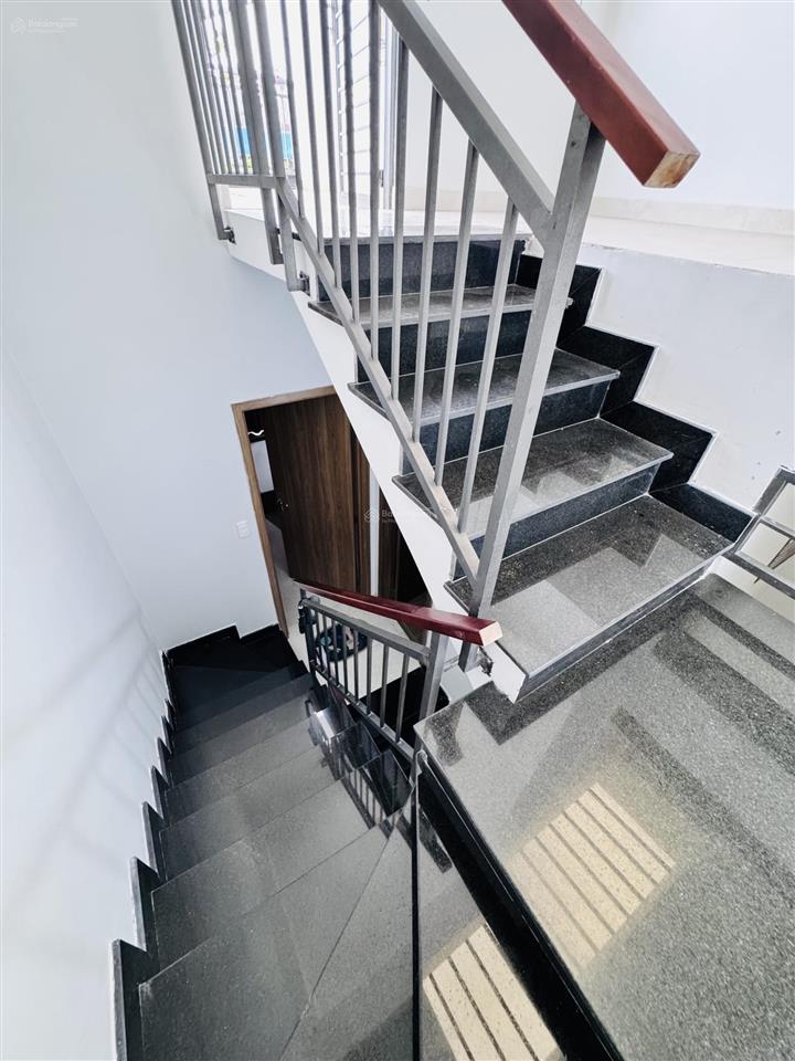 7.4 tỷ  1 căn ra ô tô  sát mặt tiền  41.3m2  4 tầng  full nt  lê quang định  p7  bình thạnh