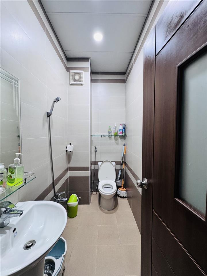 12.58t  bán nhà bình thạnh  oto 7 chỗ vào nhà  lê quang định p7  70m2 4tầng có phòng dưới trệt