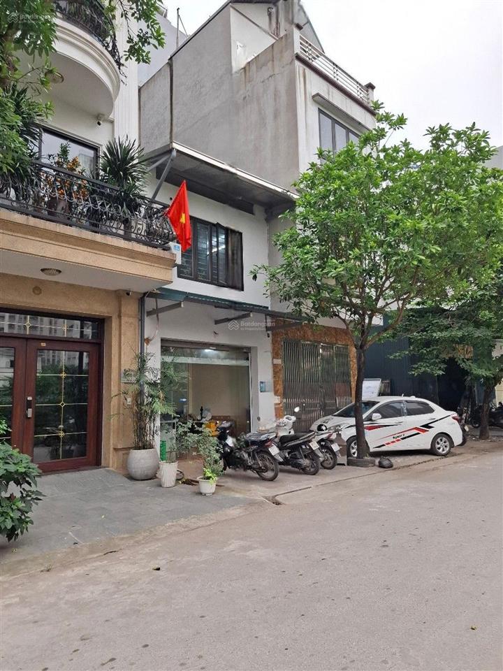 Bán gấp nhà 7 tầng thang máy khu dịch vụ mậu lương 50m2 giá 16tỷ